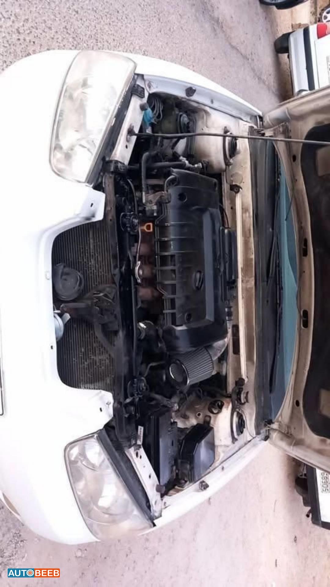 Hyundai Avante 2001