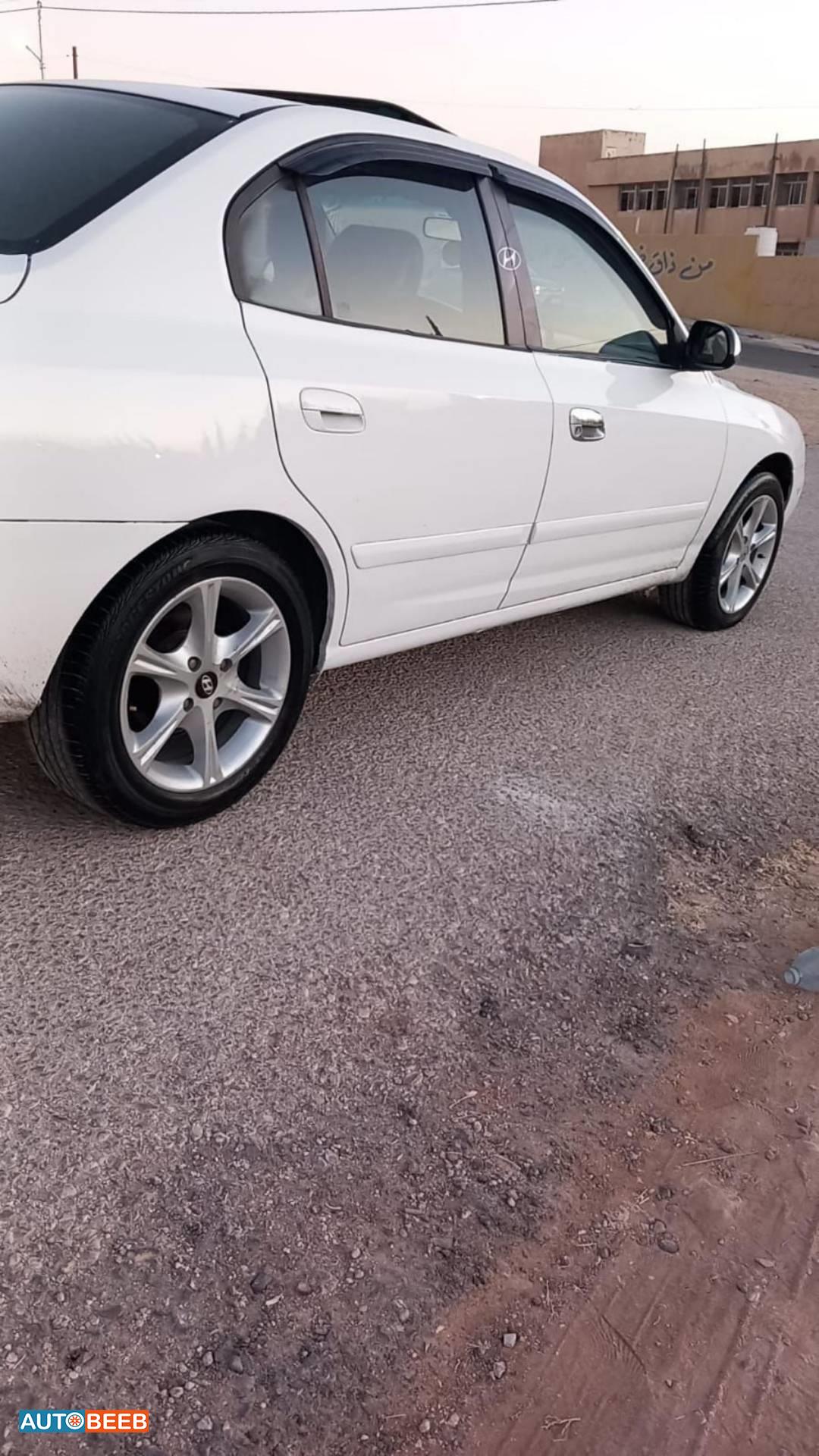 Hyundai Avante 2001