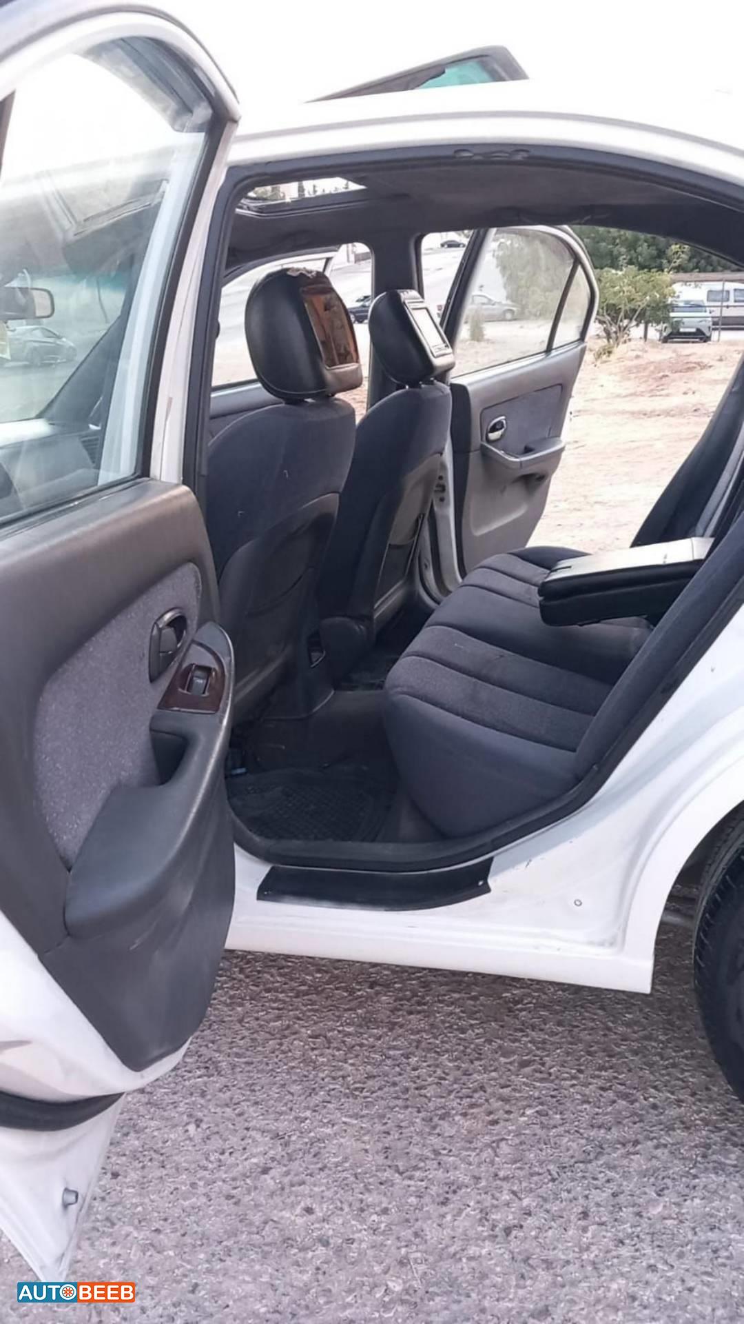 Hyundai Avante 2001