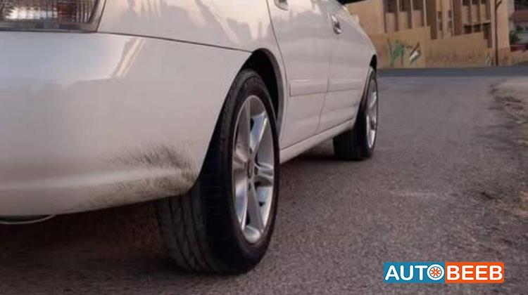 Hyundai Avante 2001