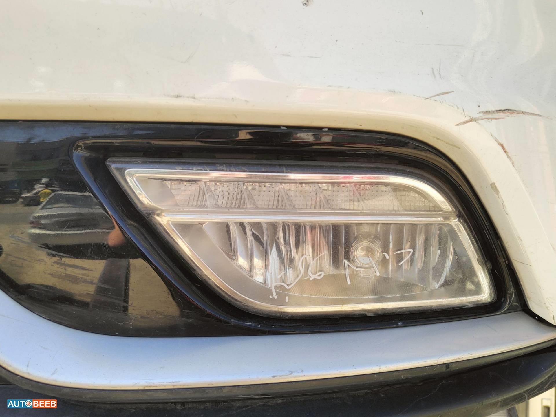 Lights Spotlight KIA Niro