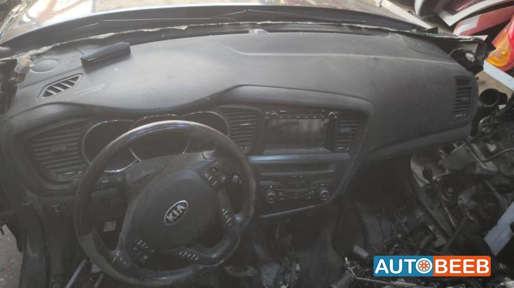 Cabin  Dashboard KIA Optima