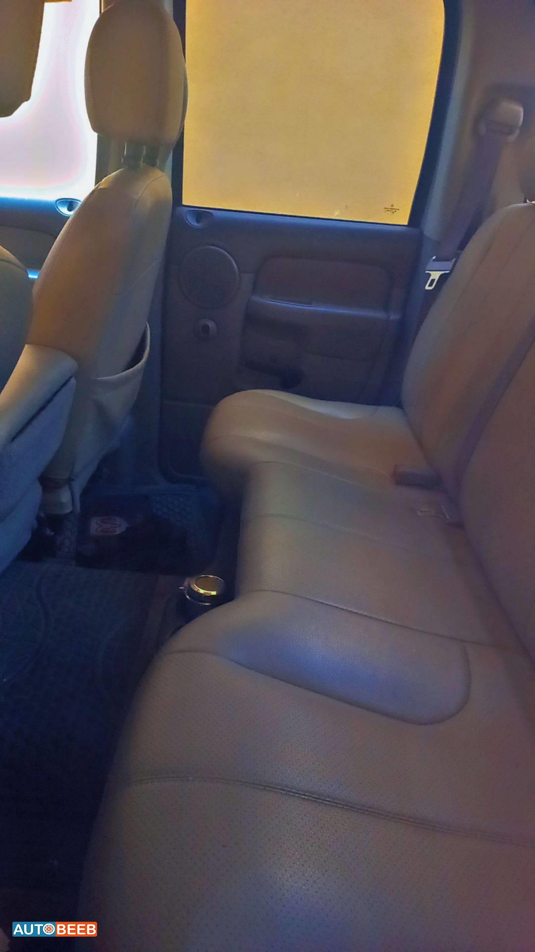Dodge RAM 2004