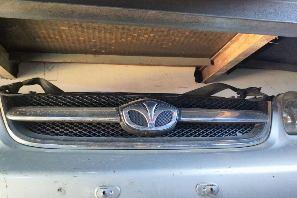 Body  Grilles Chevrolet Optra