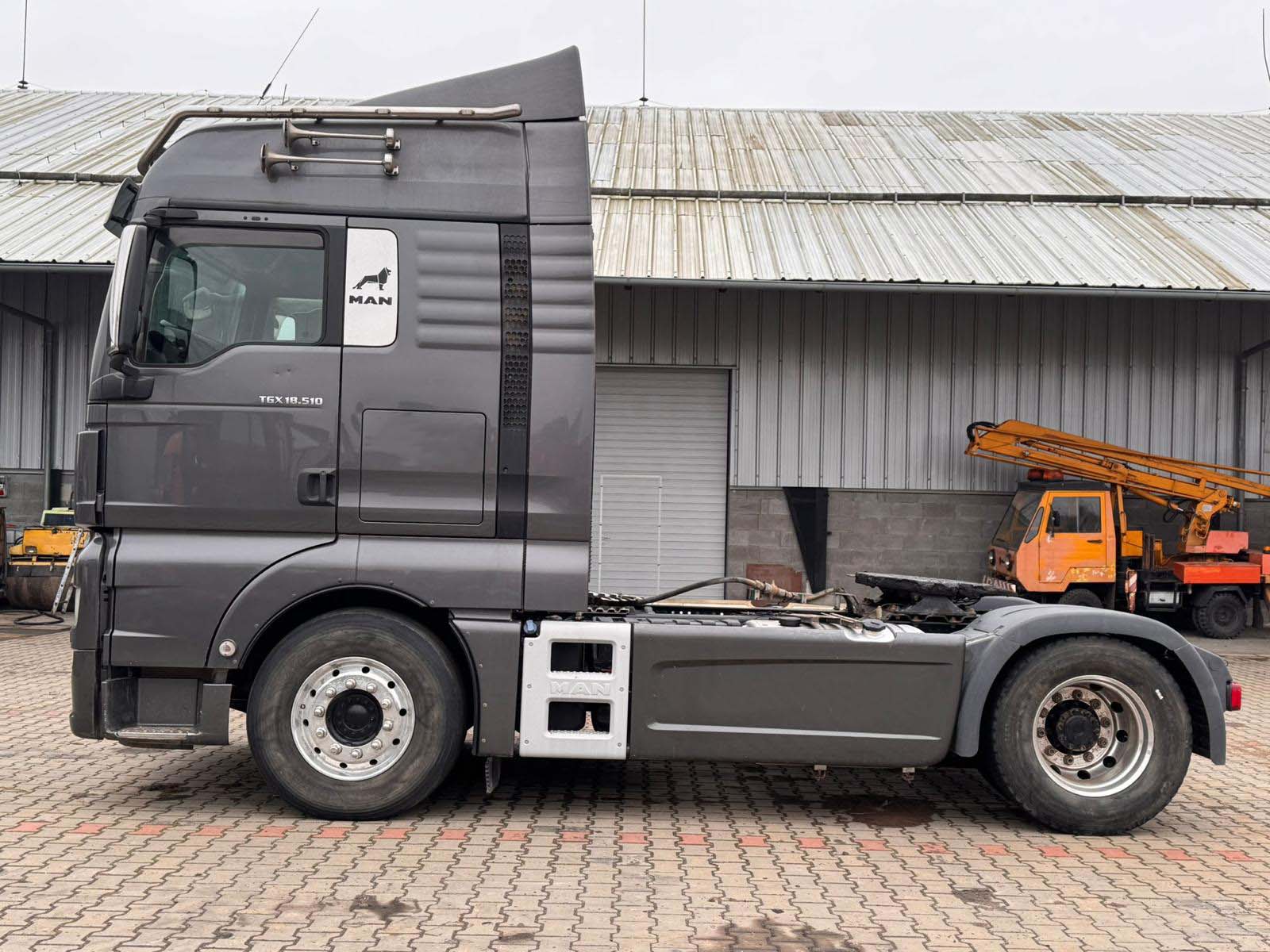 Tractor Unit MAN 2020