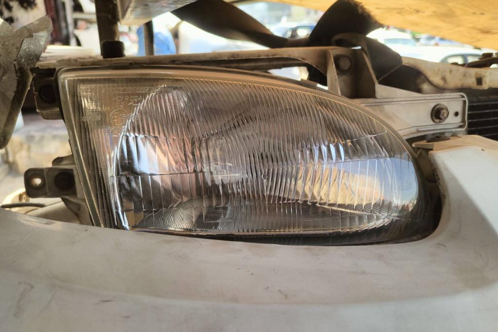 Lights Front light Hyundai Accent