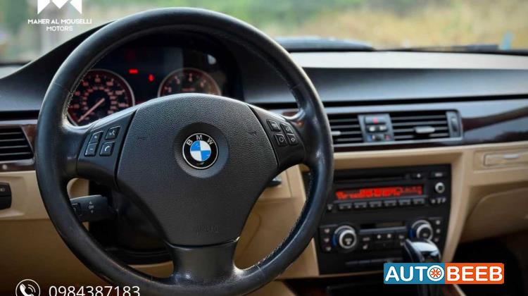 BMW 330 2011