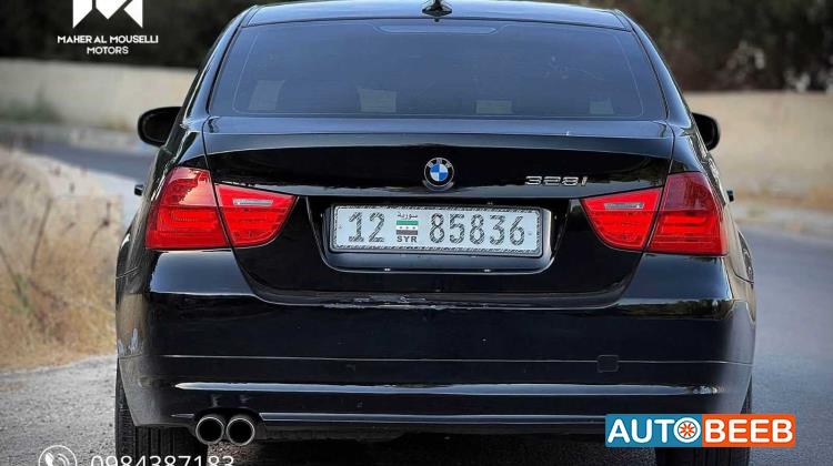 BMW 330 2011