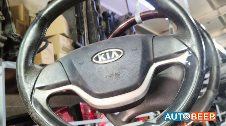 Cabin  Steering Wheel KIA Picanto