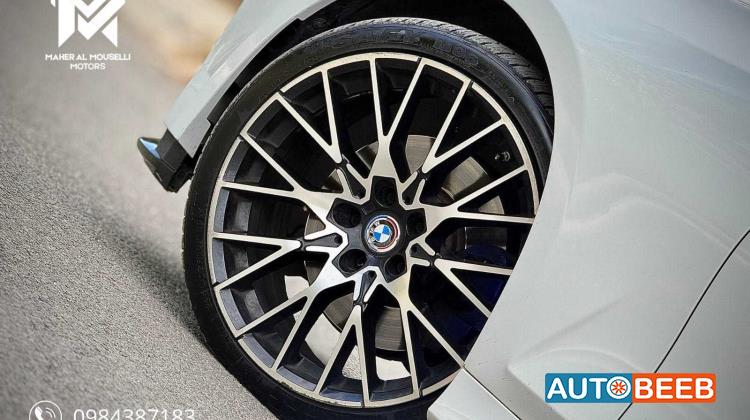 بي ام دبليو 330i 2020