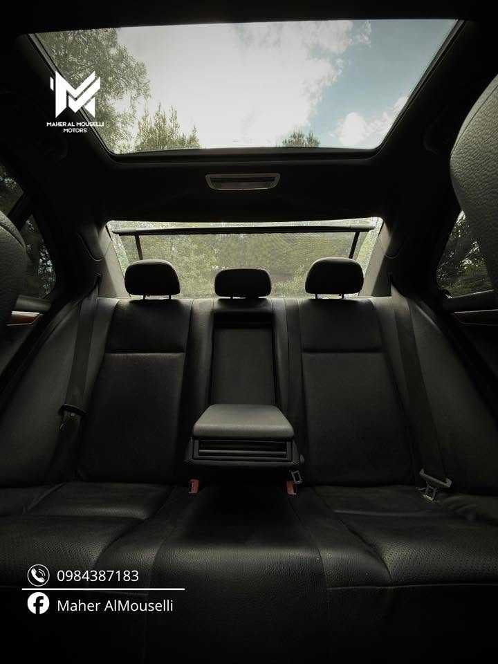Mercedes Benz C300 2011