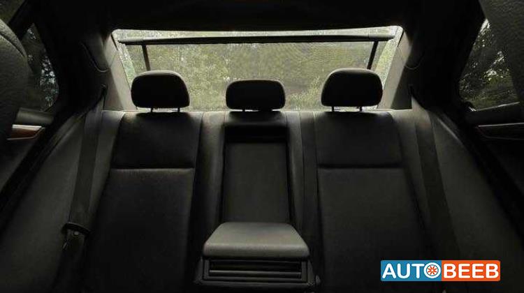 Mercedes Benz C300 2011