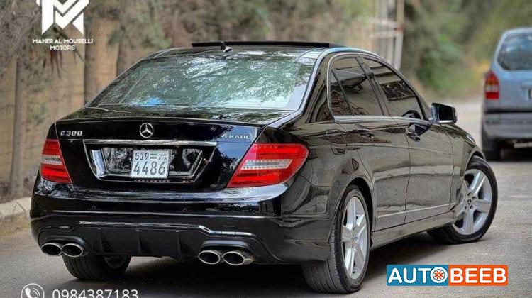 Mercedes Benz C300 2011
