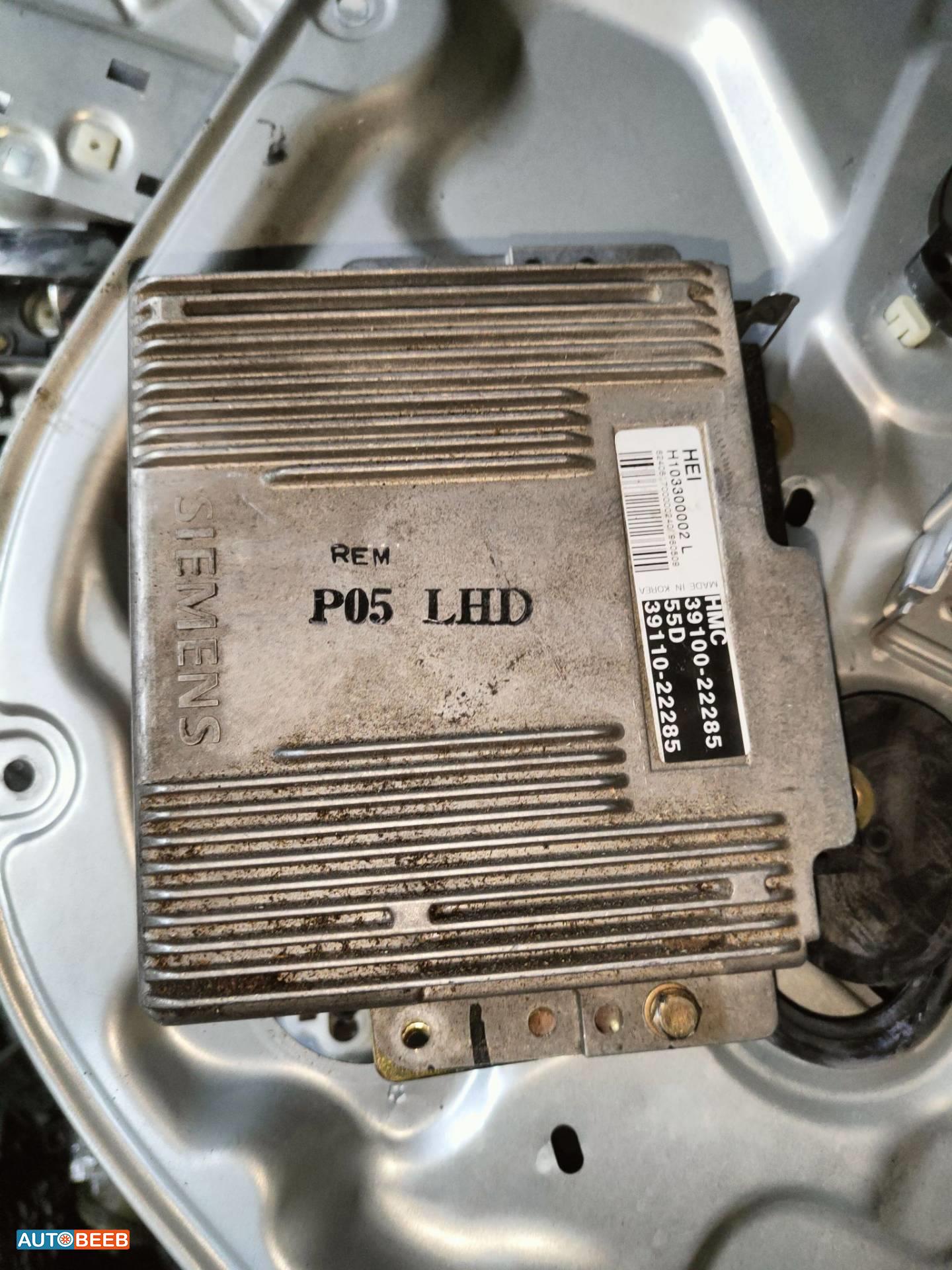 Engine Engine Control Unit Hyundai Accent