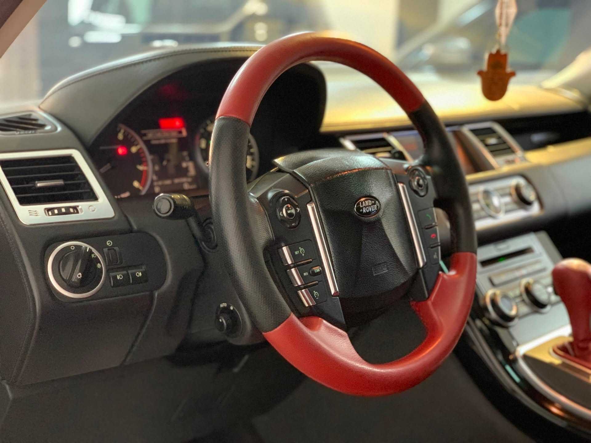 Land Rover Range Rover Sport 2011