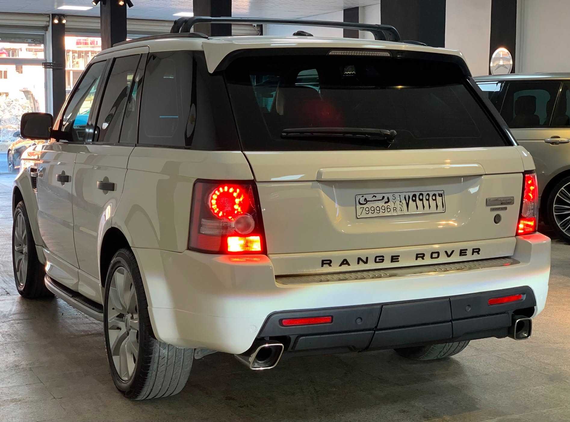 Land Rover Range Rover Sport 2011