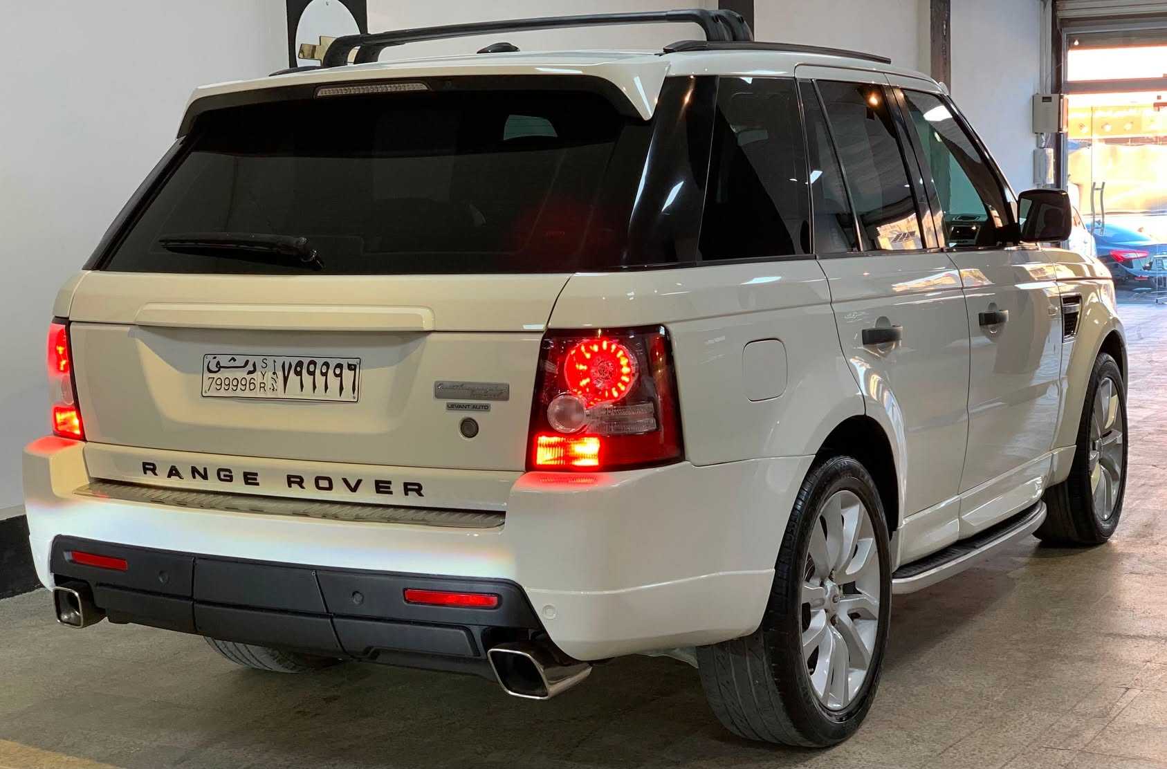 Land Rover Range Rover Sport 2011