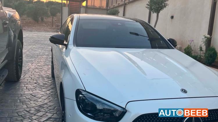 مرسيدس بنز E200 2021