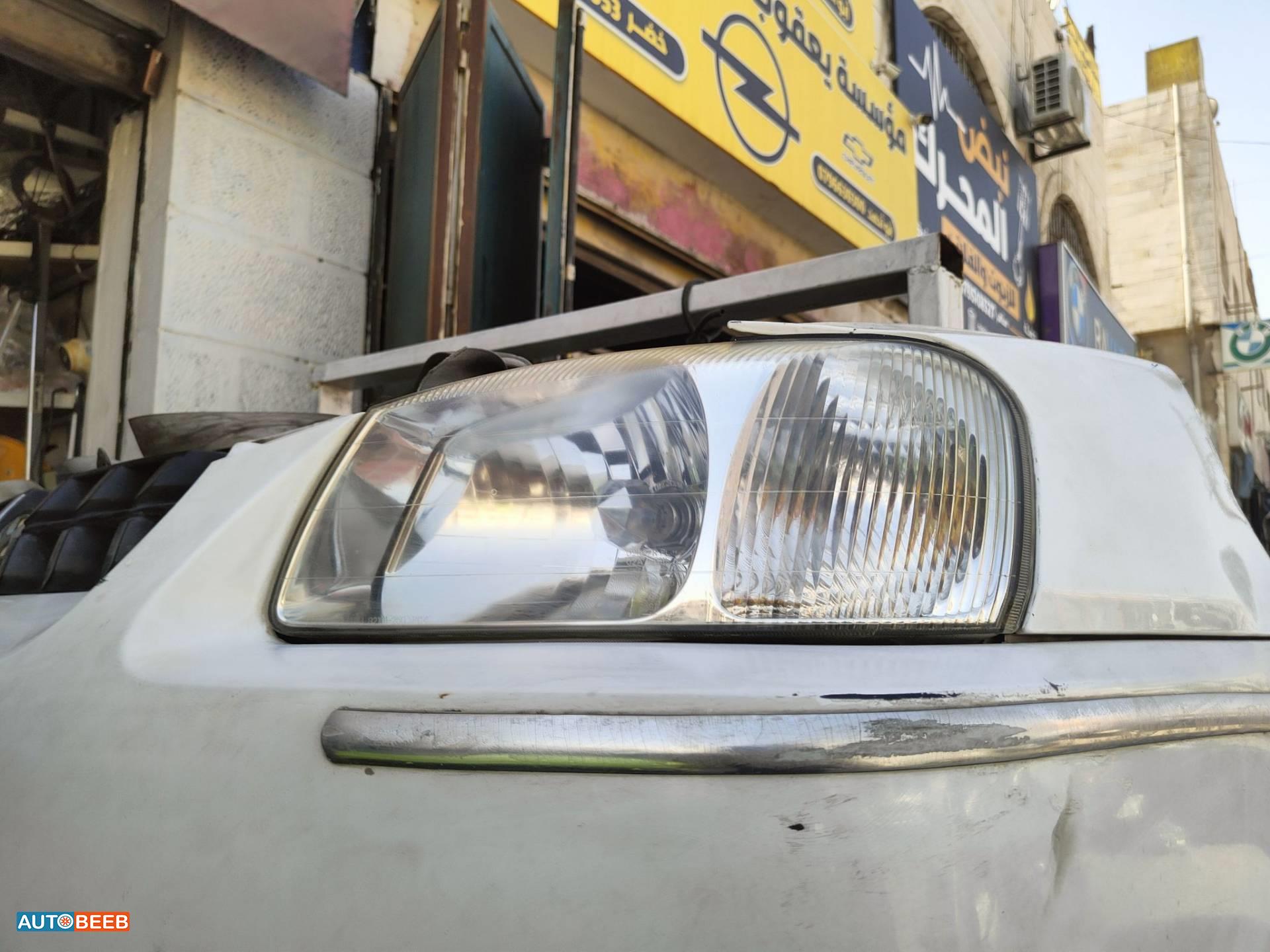 Lights Front light Hyundai Verna