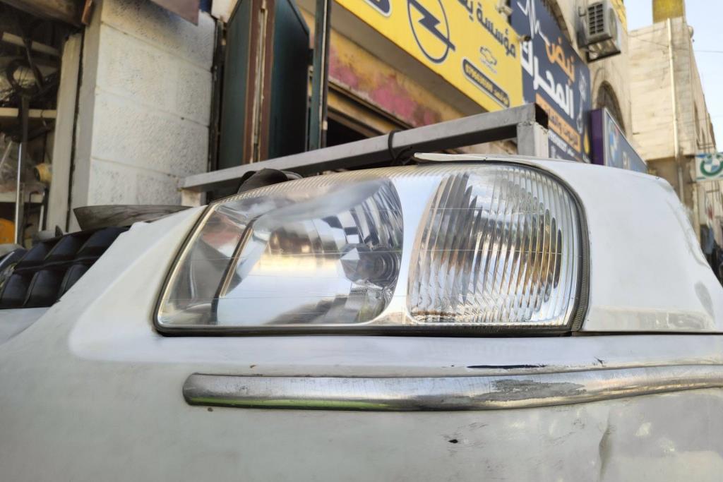 Lights Front light Hyundai Verna