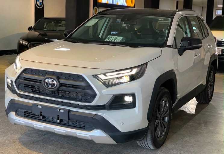 Toyota RAV4 2025