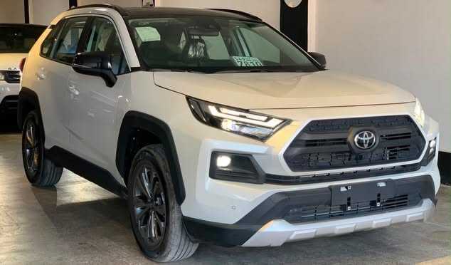 Toyota RAV4 2025