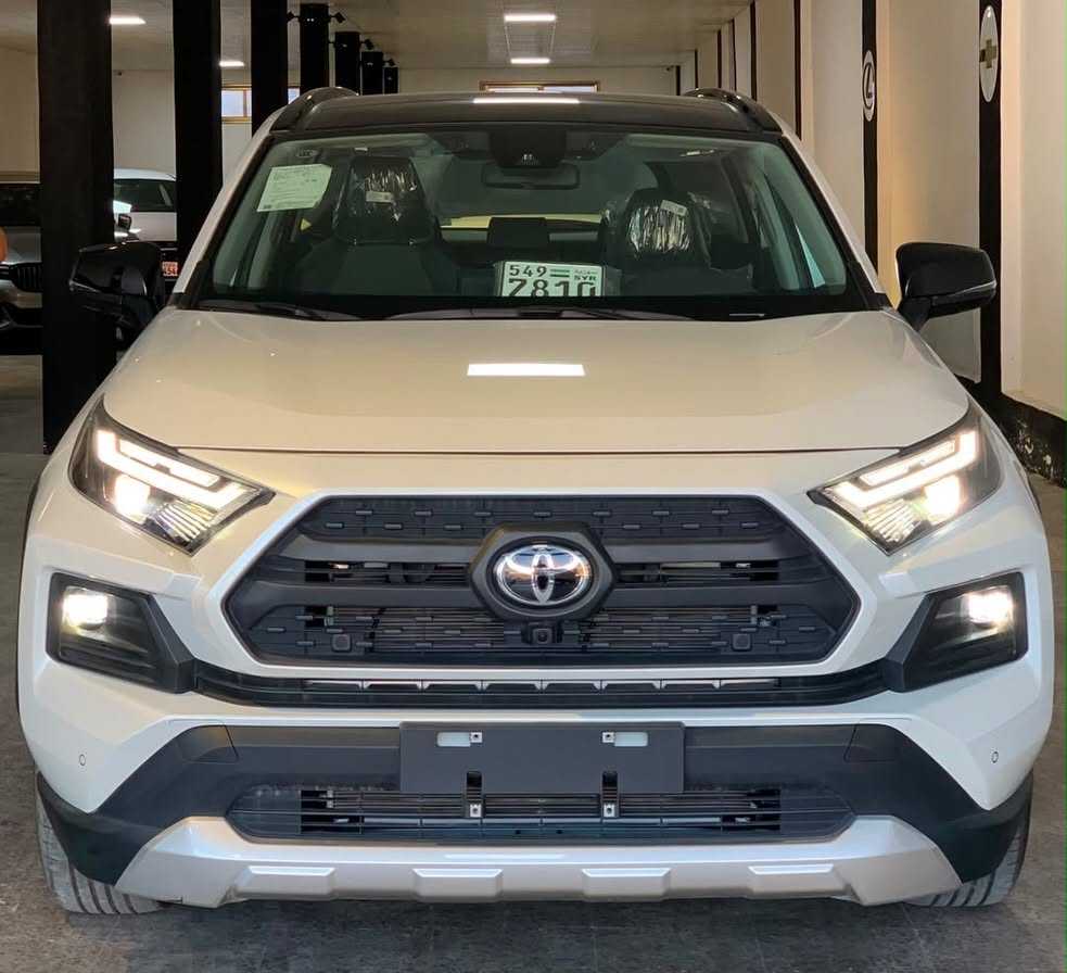 Toyota RAV4 2025