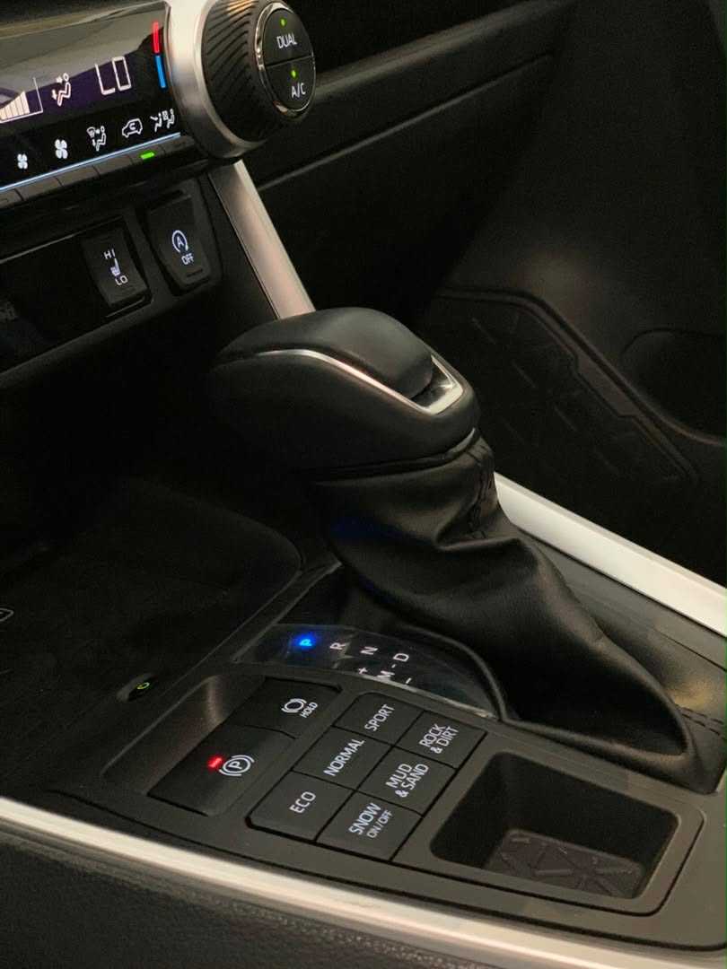 Toyota RAV4 2025