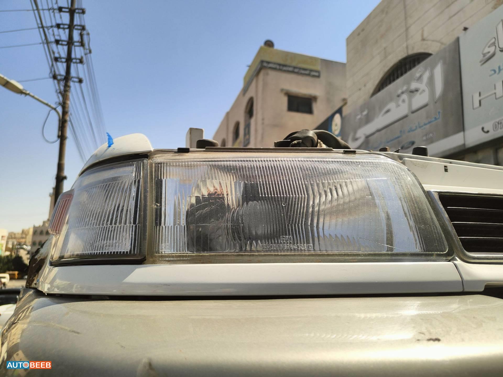 ضوء امامي يمين هيونداي سانتامو 1997 1998