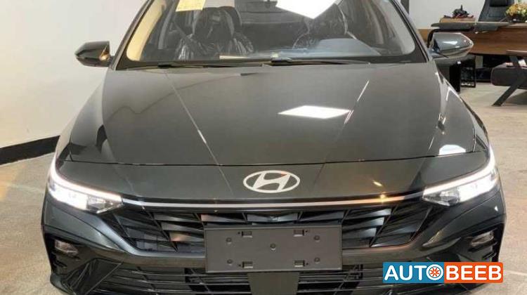 Hyundai Elantra 2025