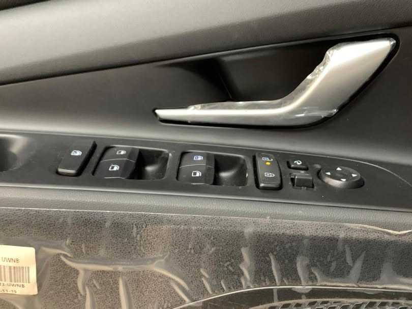 Hyundai Elantra 2025