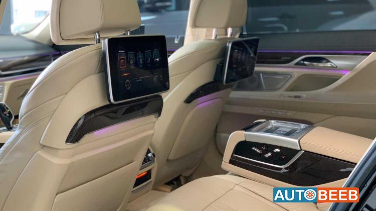 BMW 750i 2017