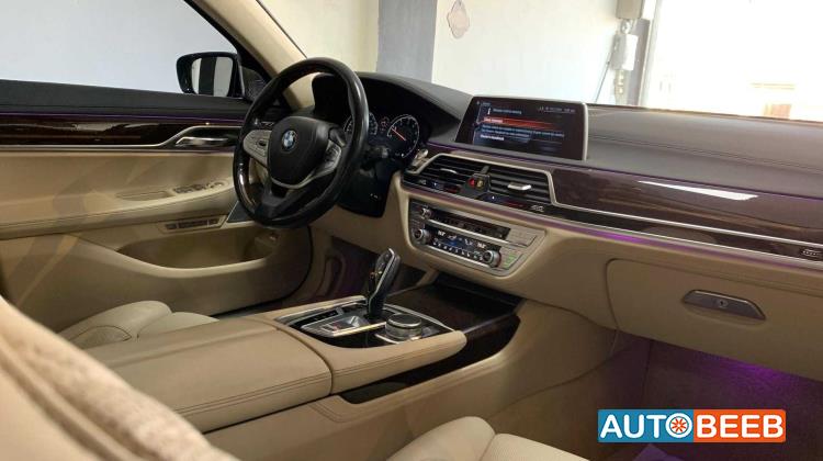 BMW 750i 2017