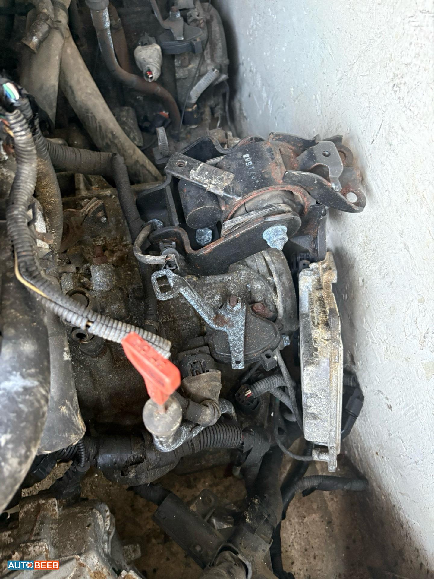  Gear Box Hyundai Avante