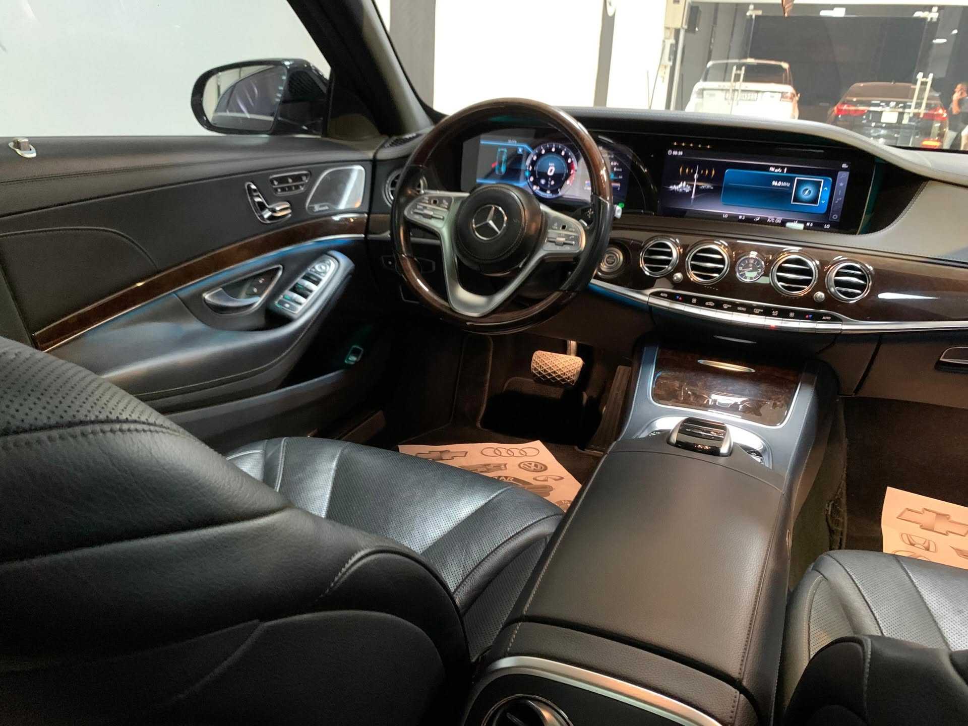 Mercedes Benz S560 2019