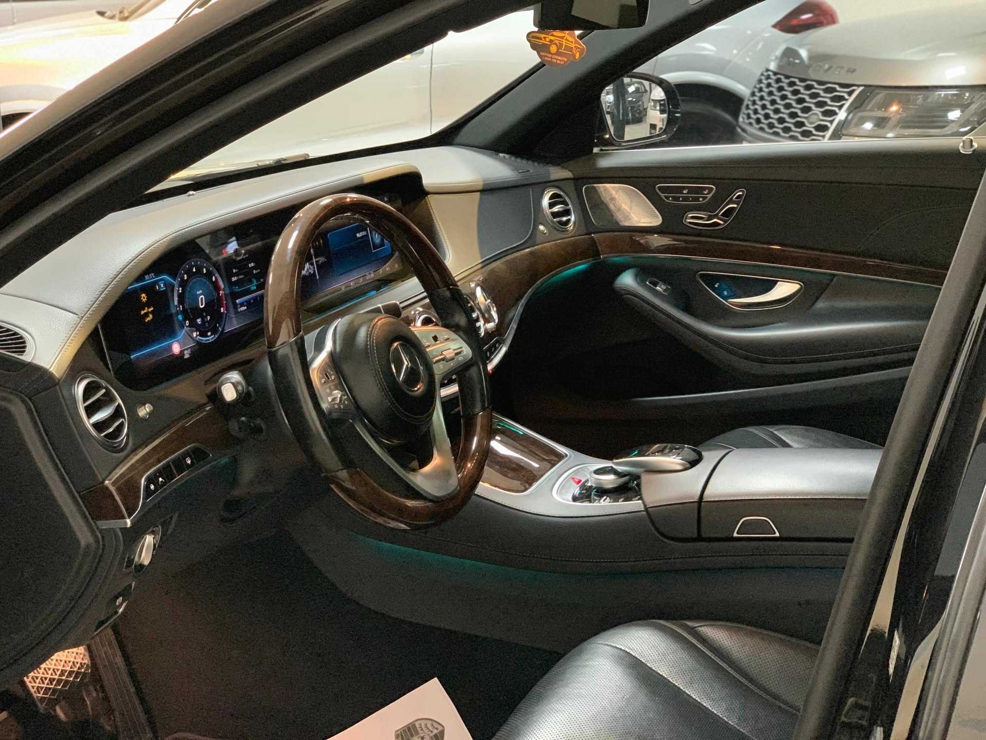 Mercedes Benz S560 2019