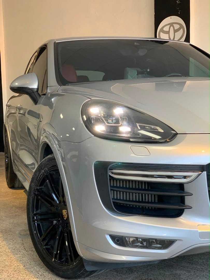 Porsche Cayenne 2017