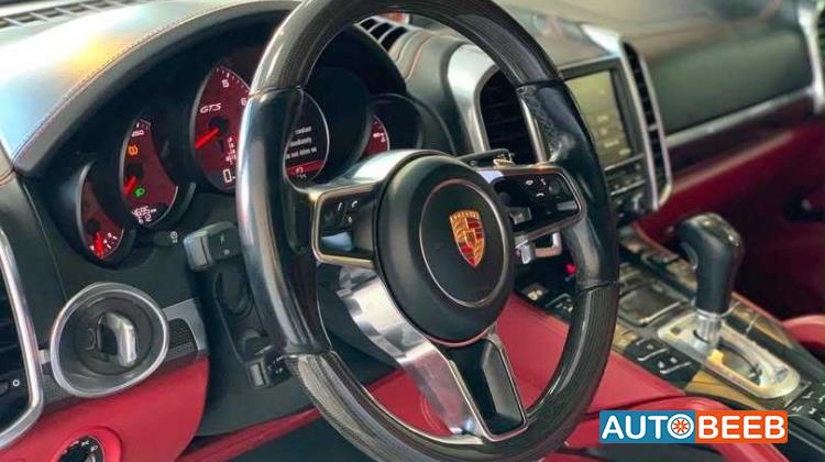 Porsche Cayenne 2017
