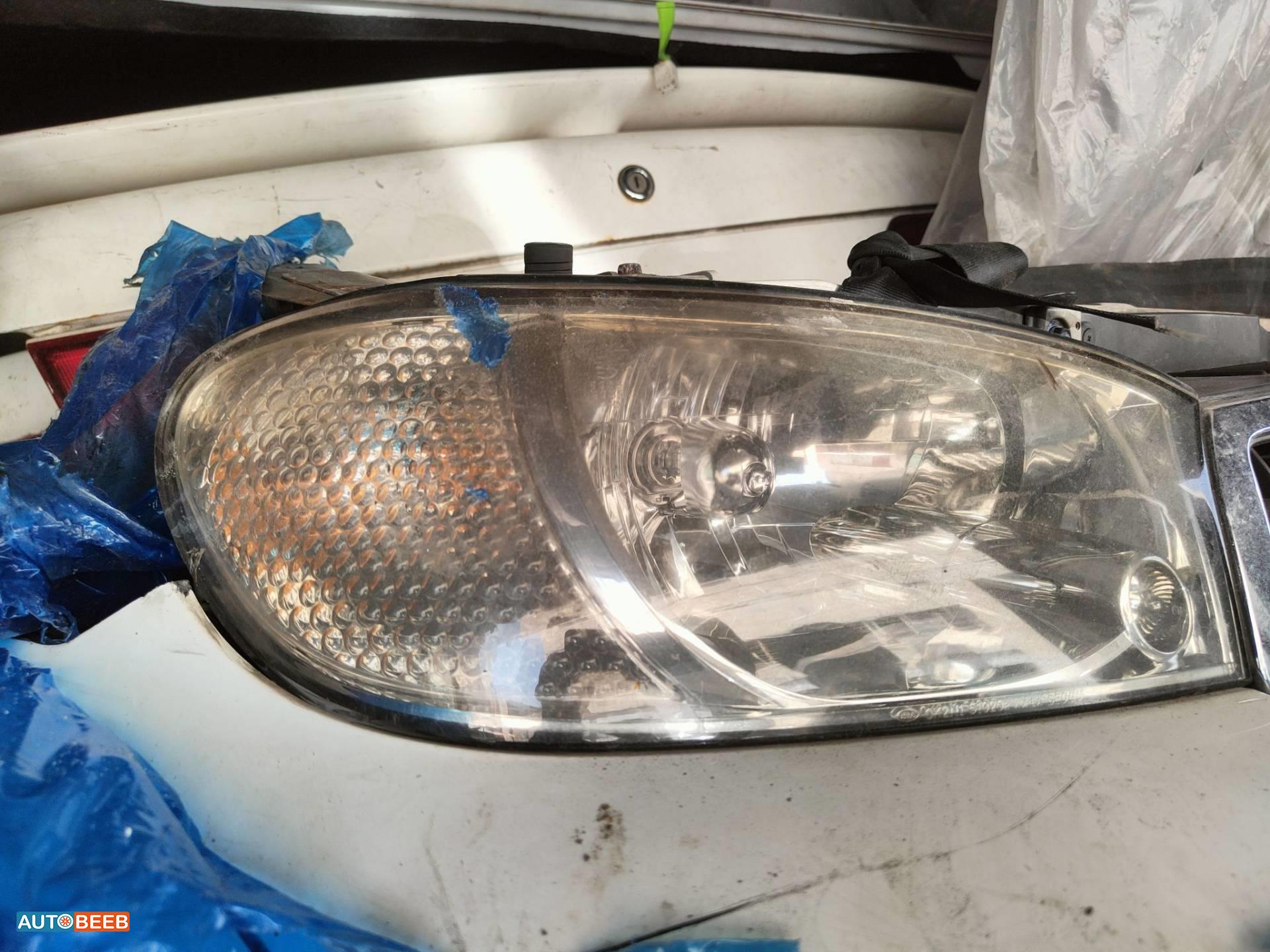 Lights Front light KIA Spectra