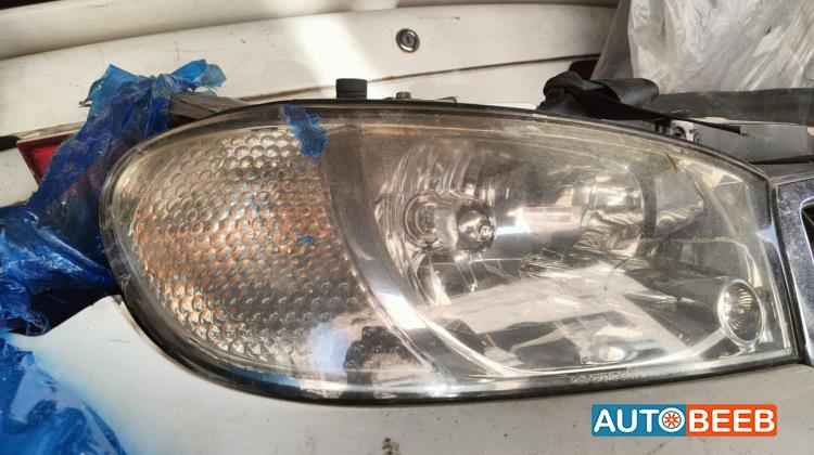 Lights Front light KIA Spectra
