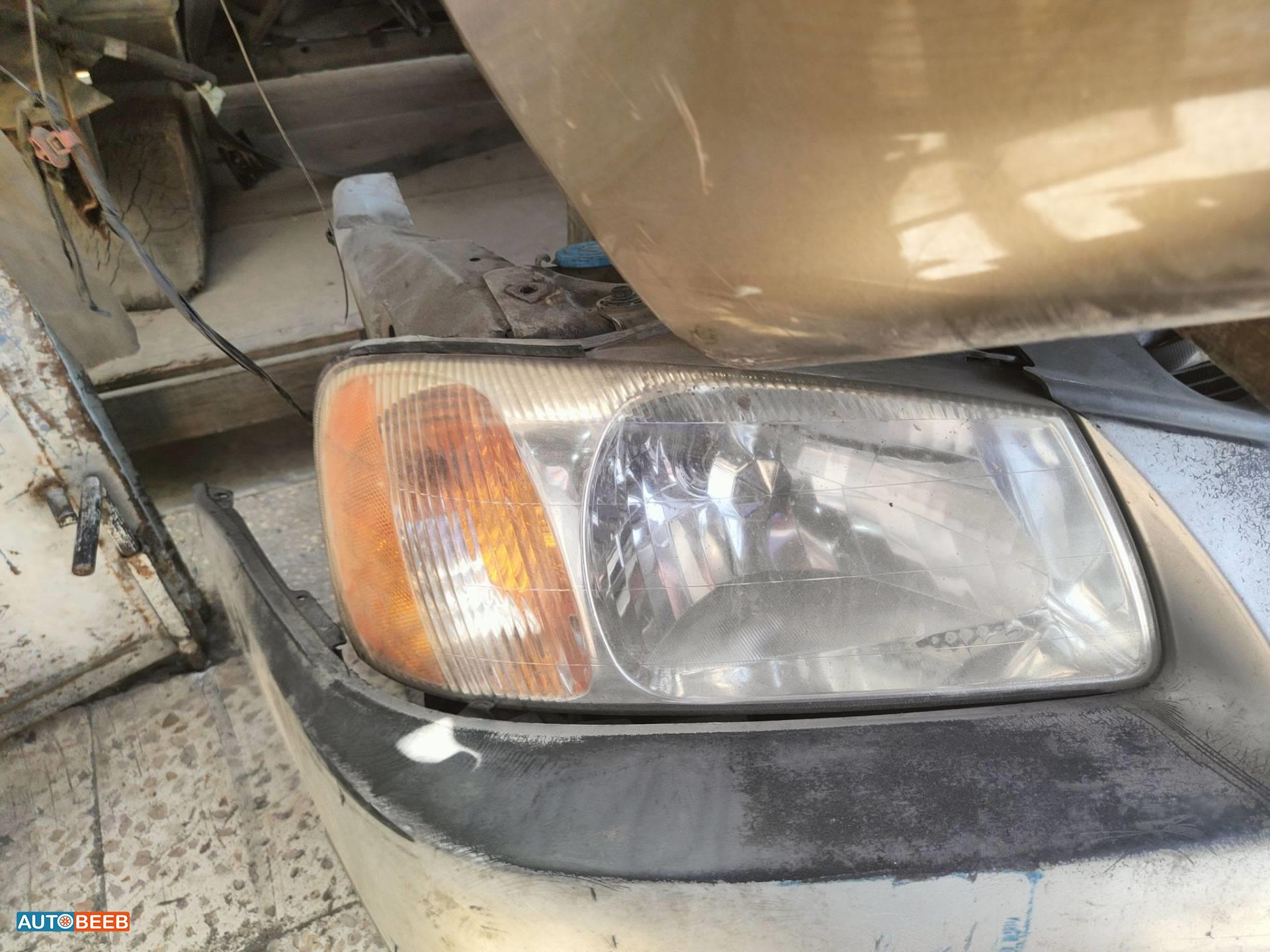 Lights Front light Hyundai Verna