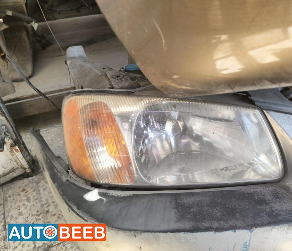Lights Front light Hyundai Verna