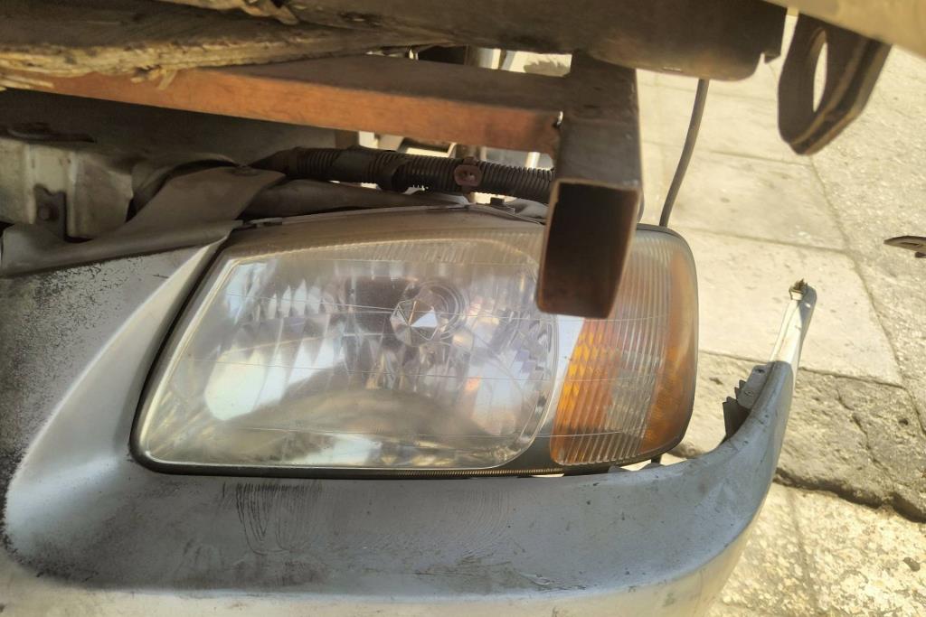Lights Front light Hyundai Verna