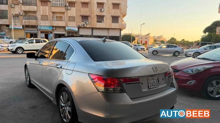 Honda Accord 2011
