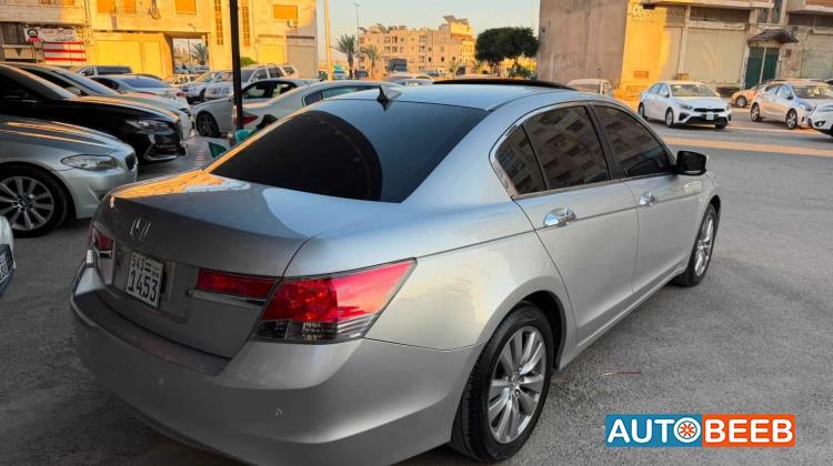 Honda Accord 2011