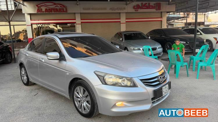 Honda Accord 2011