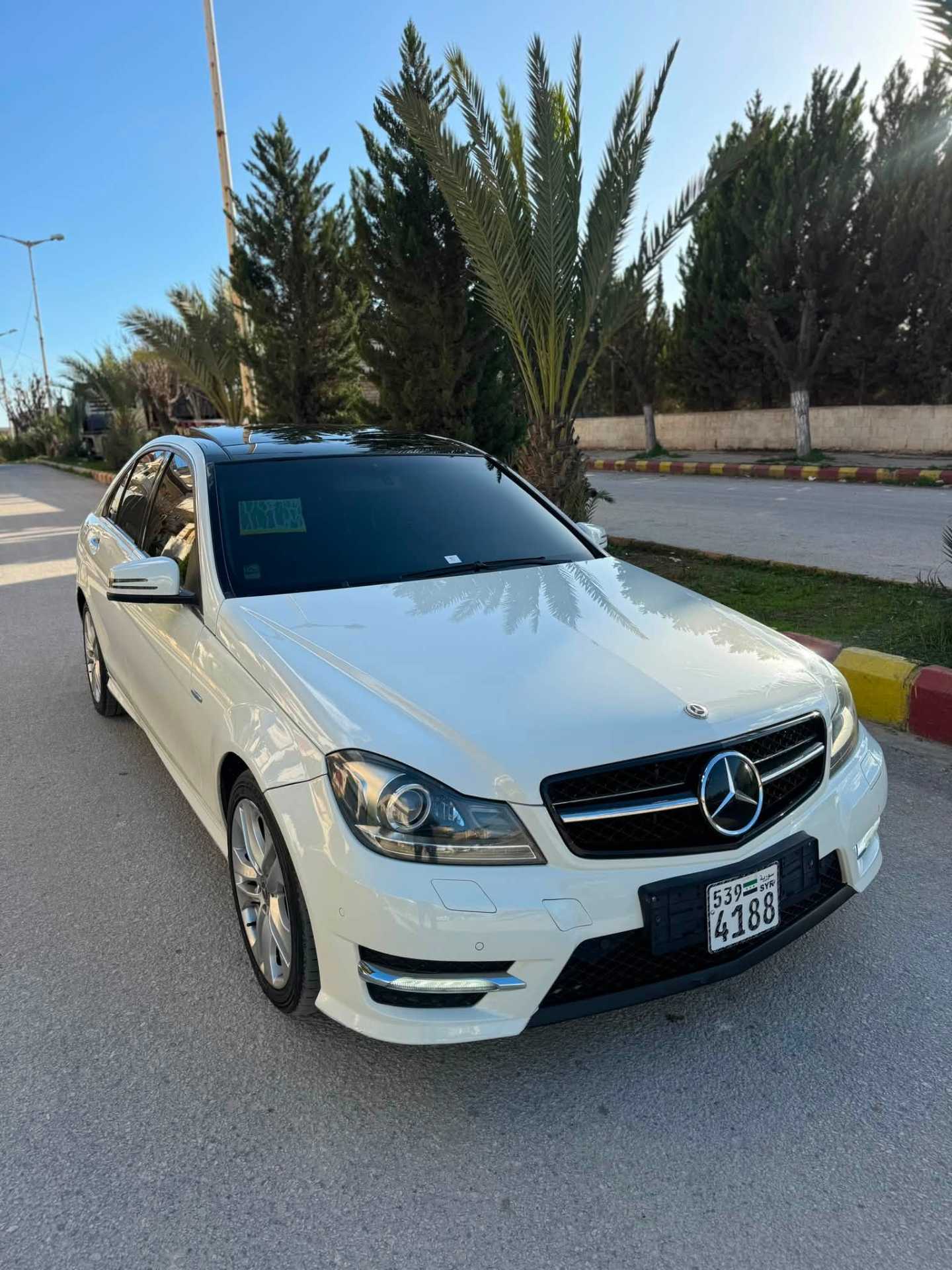 Mercedes Benz C200 2012