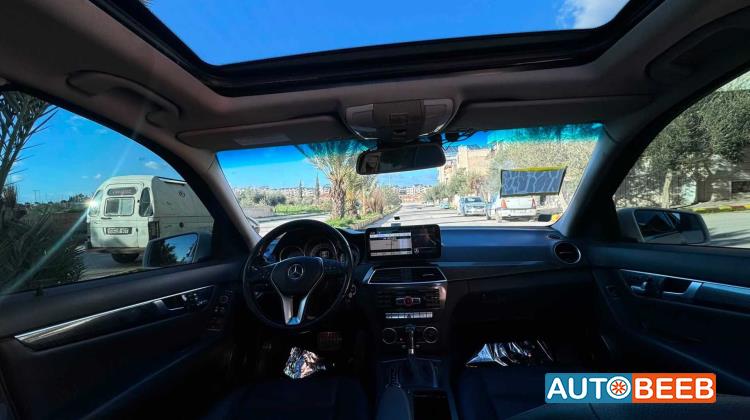 Mercedes Benz C200 2012