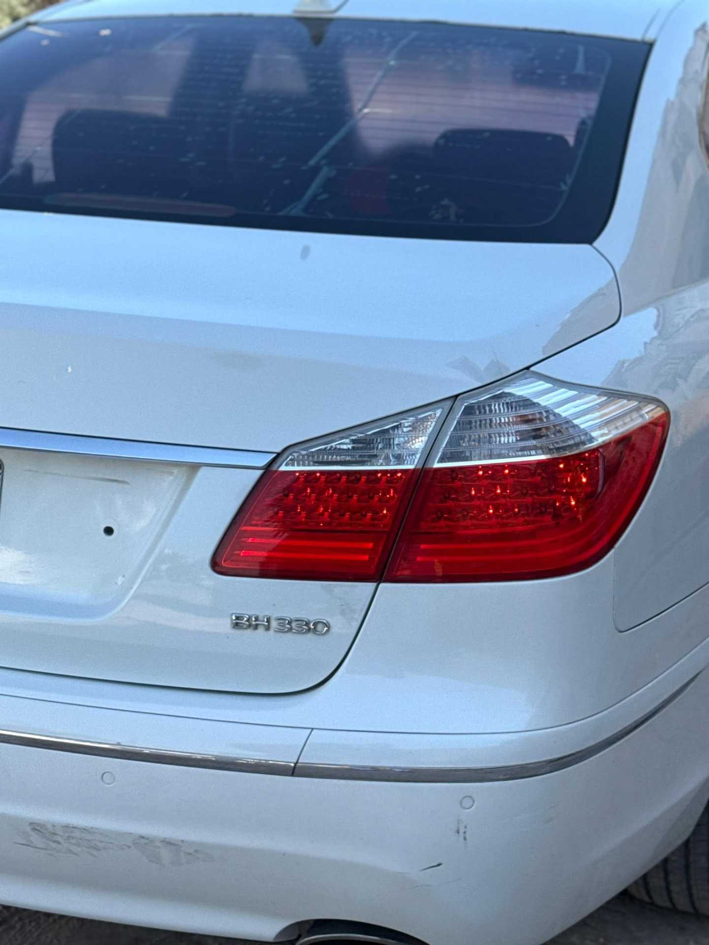 هيونداي جينيسيس 2010