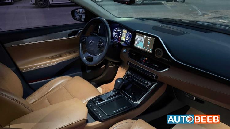 Hyundai Grandeur 2017